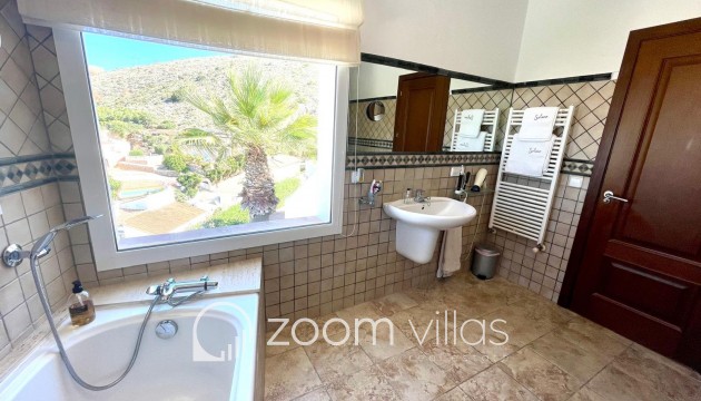 Resale - Villa - Moraira - El Portet