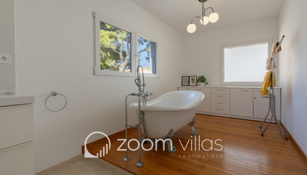 Resale - Villa - Calpe - Partida Enchinent