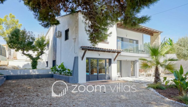 Resale - Villa - Calpe - Partida Enchinent