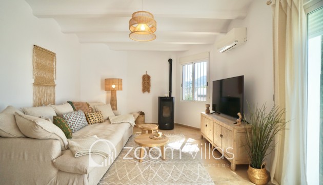 Resale - Villa - Benitachell  - Les Fonts
