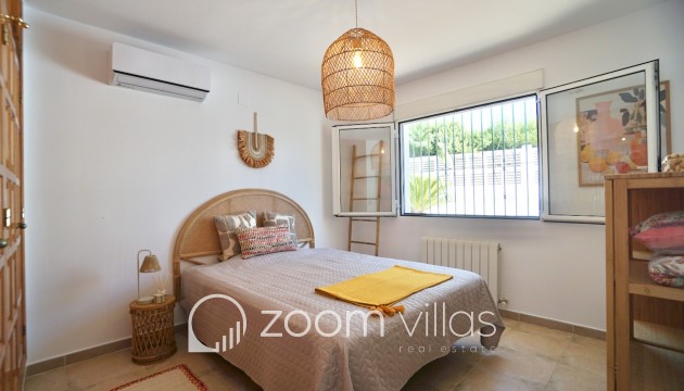 Resale - Villa - Benitachell  - Les Fonts