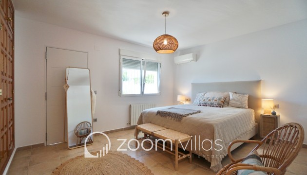 Resale - Villa - Benitachell  - Les Fonts