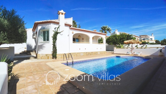 Resale - Villa - Benitachell  - Les Fonts