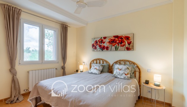 Wiederverkauf - Villa - Benissa - Benimallunt