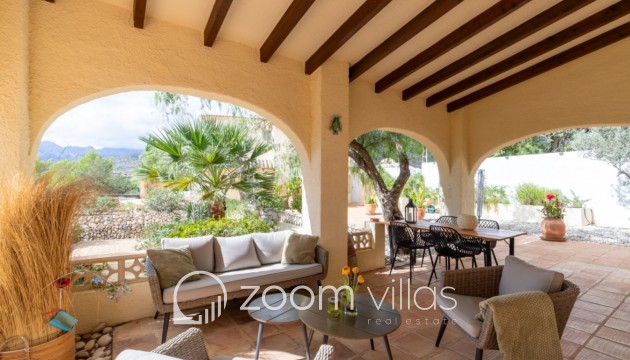 Wiederverkauf - Villa - Benissa - Benimallunt