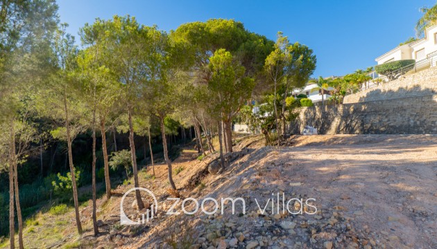 Resale - Plot / Land - Altea