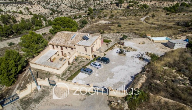 Reventa - Finca - Relleu - Interior