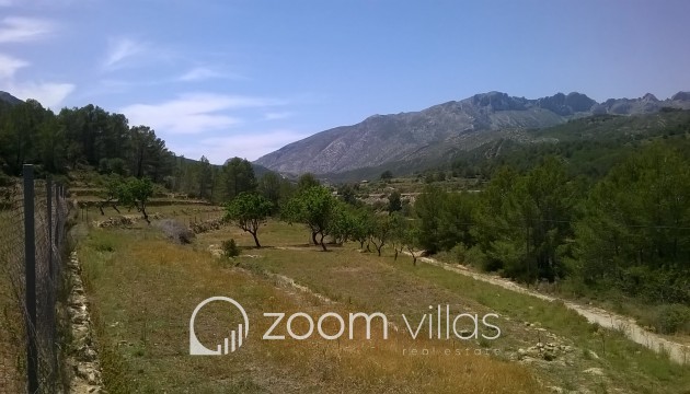 Resale - Plot / Land - Benissa