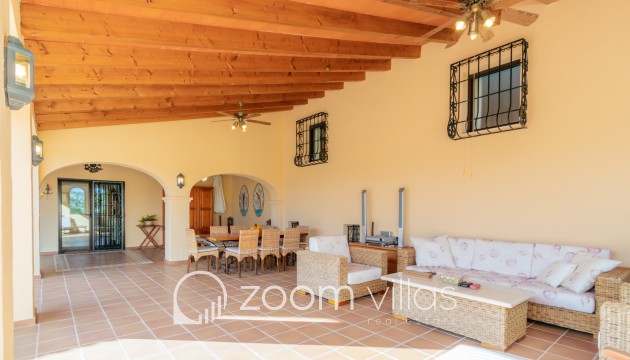 Resale - Villa - Benissa