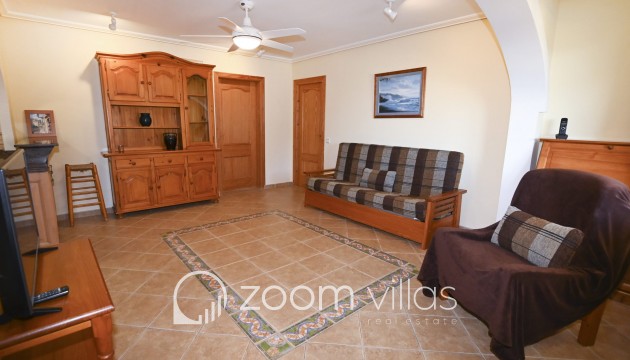 Resale - Villa - Calpe