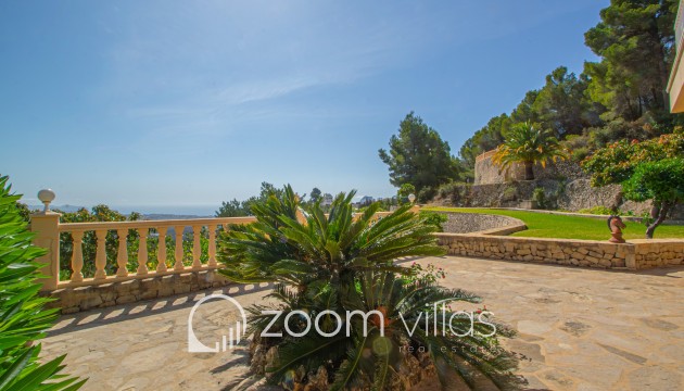 Resale - Villa - Benissa