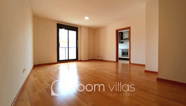 Resale - Apartment - Jávea