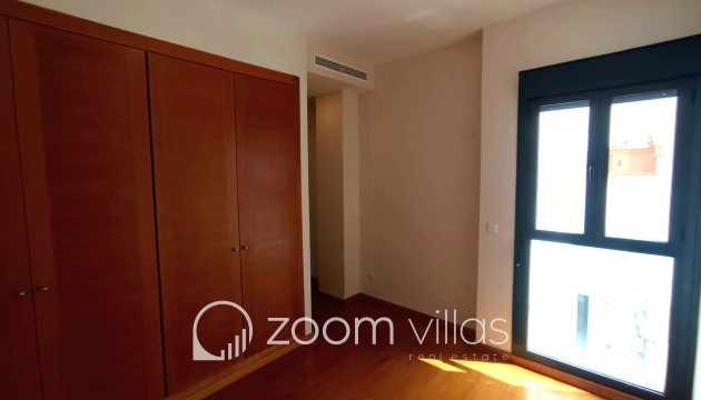 Resale - Apartment - Jávea