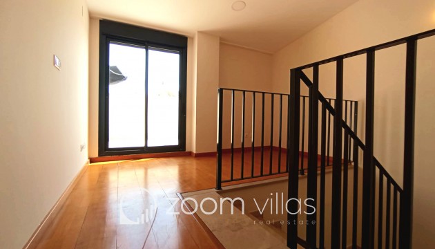 Resale - Apartment - Jávea