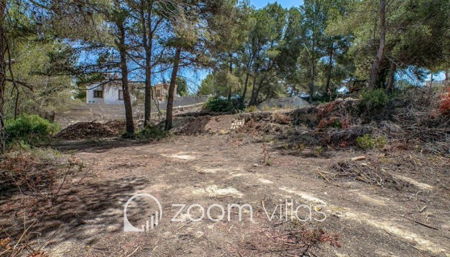 Resale - Plot / Land - Moraira