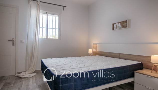 Resale - Villa - Calpe