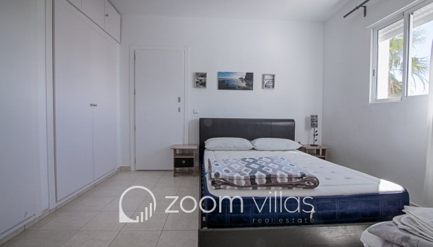 Resale - Villa - Calpe