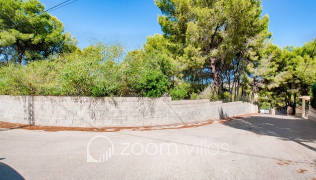 Resale - Plot / Land - Benissa