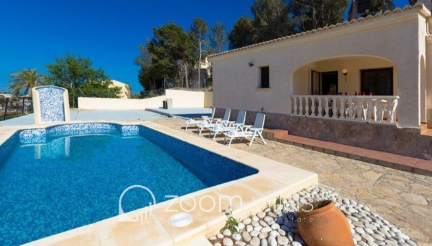 Resale - Villa - Calpe