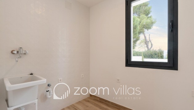 Resale - Villa - Moraira - Camarrocha