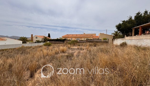 Resale - Plot / Land - La Nucía