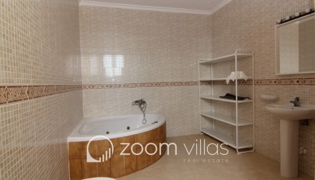 Resale - Villa - Benitachell  - Cumbre del sol