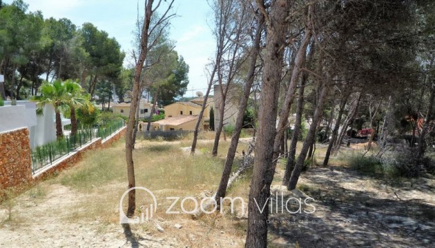 Resale - Plot / Land - Moraira - Pinar de l’Advocat