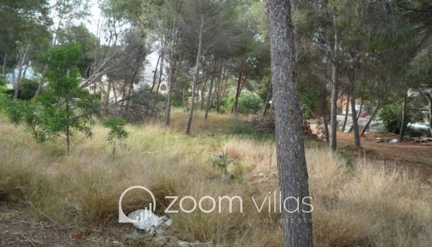 Resale - Plot / Land - Moraira - Pinar de l’Advocat