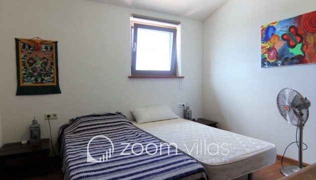 Resale - Villa - Pedreguer