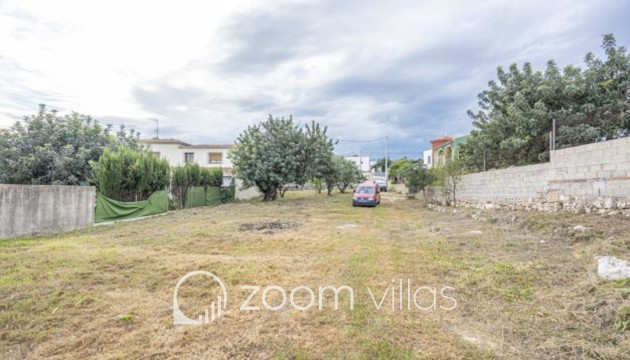 Resale - Plot / Land - Gata de Gorgos - Centrre