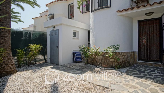 Resale - Villa / Semi-detached - Denia - El Palmar