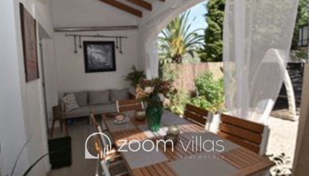 Resale - Villa / Semi-detached - Pedreguer - Bolerias