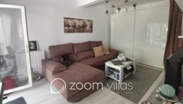 Resale - Villa / Semi-detached - Pedreguer - Bolerias