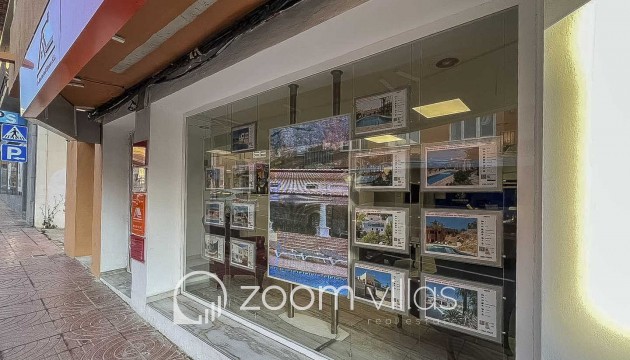 Revente - Immobilier commercial - Benitachell  - Centrum