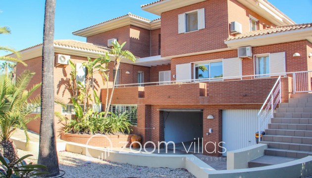 Reventa - Villa - Benidorm - de Napoles