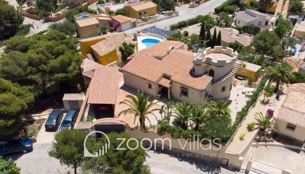 Resale - Villa - Benitachell  - Cumbre del sol