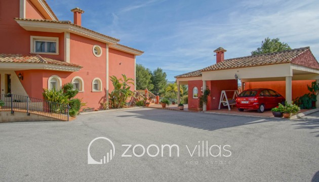 Resale - Villa - Alfas del Pí - Alfaz del pi