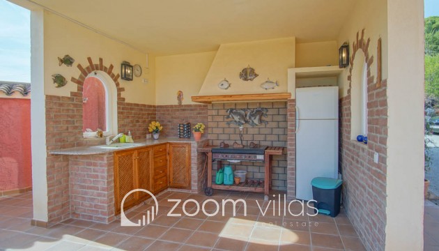 Resale - Villa - Alfas del Pí - Alfaz del pi