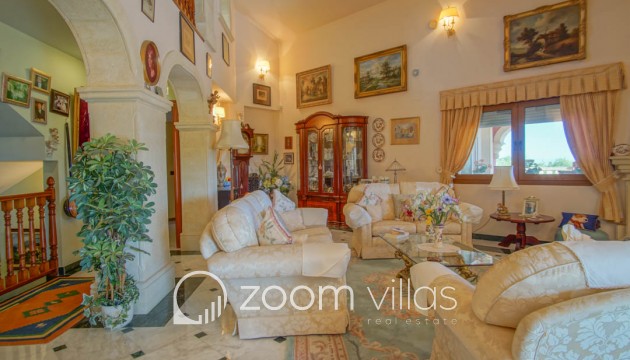 Resale - Villa - Alfas del Pí - Alfaz del pi