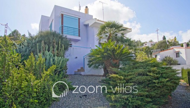 Resale - Villa - Pedreguer