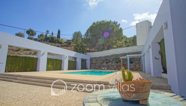 Resale - Villa - Pedreguer