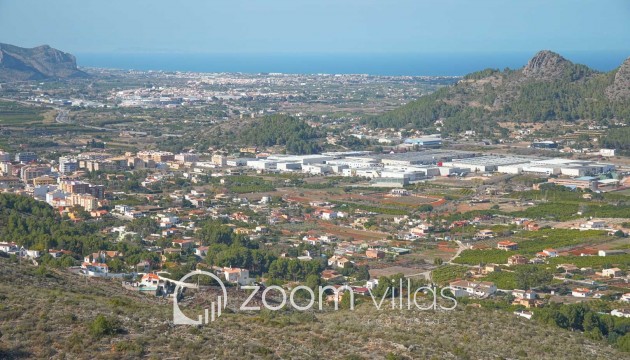 Resale - Villa - Pedreguer