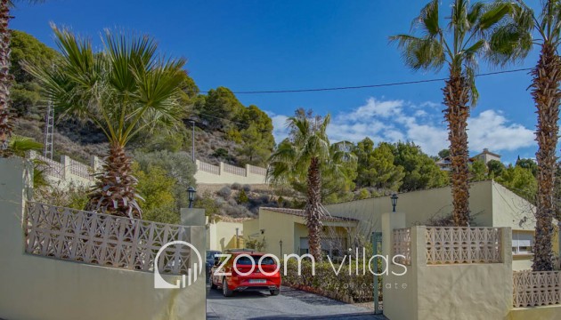 Resale - Villa - Altea - La Vieja