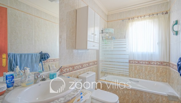 Resale - Villa - Benitachell  - Les fonts