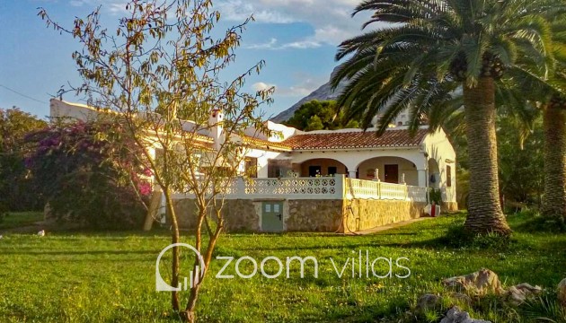 Resale - Villa - Denia - San Nicolas