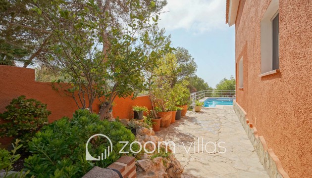 Resale - Villa - Benitachell  - Cumbre del sol