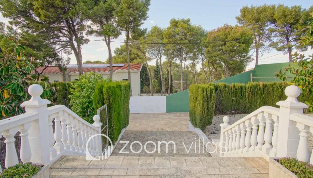 Resale - Villa - Denia - Las Rotas