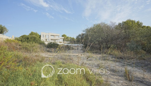 Resale - Plot / Land - Calpe - Partida Garduix