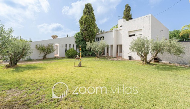 Resale - Villa - Denia - La Xara - La Sella