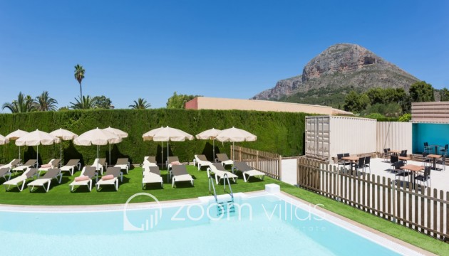 Revente - Immobilier commercial - Jávea - Montgó